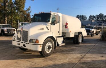 Camiones En Venta 2004 KENWORTH T300 Tanker Truck, LPG Tank Truck, Miami, Florida