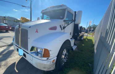 Camiones En Venta 2008 KENWORTH T300 Flatbed Truck, Miami, Florida